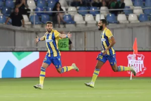 Ντίλα Γκόρι - ΑΠΟΕΛ: "Αφεντικό" στην Τιφλίδα με την σφραγίδα… των ηγετών του! (φώτος)