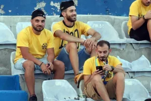 Ο κόσμος στο "Αντώνης Παπαδόπουλος" 