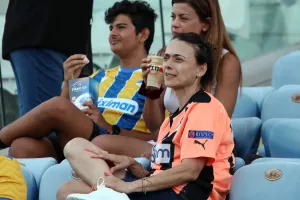 (ΦΩΤΟΡΕΠΟΡΤΑΖ) Ο κόσμος του ΑΠΟΕΛ στο ΓΣΠ