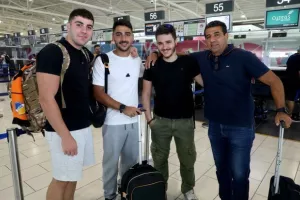 Πέταξε... για Βέλγιο το ΑΠΟΕΛ - Μαζί του το kerkida.net (Φώτος)