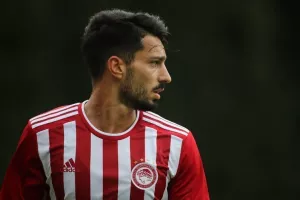 Κοντά σε DEAL για Pêpê