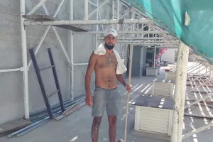 Φωτογραφίες από την ανακαίνιση των αποδυτηρίων