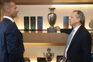 Ολοκληρώθηκε η συνάντηση Τσέφεριν και Μπαλτάκου