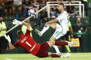 ​Σπόραρ: "Σημαντικό να σκοράρει ο επιθετικός, θα δώσουμε τον καλύτερο εαυτό μας με Μαρσέιγ"