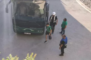 Ομόνοια/ Άφιξη με... ντόπες! (Φώτος/Βίντεο)
