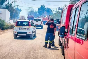 Λάρισα: Συνελήφθη επ' αυτοφώρω άνδρας που επιχείρησε να βάλει φωτιά μέσα στην πόλη