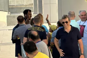 Πόλος έλξης ο Χέντι! (Φώτος)