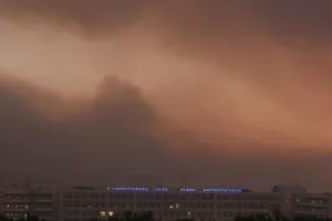 110.000 τετρ. χιλιόμετρα καλύπτει ο καπνός από τις φωτιές