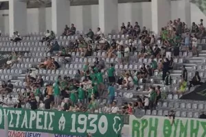 Έστησαν πάρτι στο πέταλο οι Αρειανοί (βίντεο)