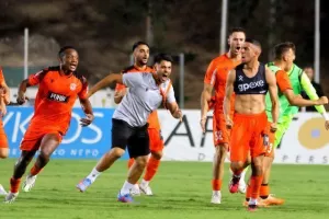 Καρμιώτισσα - Ομόνοια: Γκέλα... ολκής στο φινάλε! (φώτος)