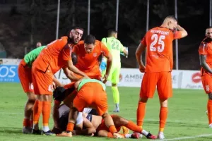 Καρμιώτισσα - Ομόνοια: Γκέλα... ολκής στο φινάλε! (φώτος)