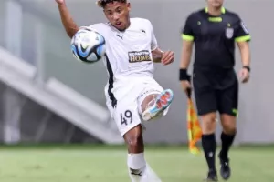 Απόλλων - Πάφος FC: Φιλική νίκη με Ντόνιο και γκολάρα... Κβίντα (φώτος)