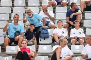 (ΦΩΤΟΡΕΠΟΡΤΑΖ) Ο κόσμος στο "Στέλιος Κυριακίδης"