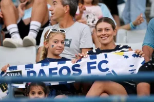 (ΦΩΤΟΡΕΠΟΡΤΑΖ) Ο κόσμος στο "Στέλιος Κυριακίδης"