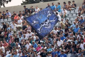 (ΦΩΤΟΡΕΠΟΡΤΑΖ) Ο κόσμος στο "Στέλιος Κυριακίδης"