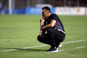 Καρμιώτισσα - Ομόνοια: Γκέλα... ολκής στο φινάλε! (φώτος)