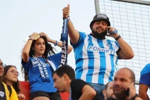 Φωτορεπορτάζ/Ο κόσμος στο Οθέλλος-Ανόρθωση