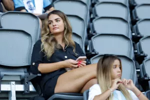 Ο κόσμος στην πρεμιέρα στη Λεμεσό! (φωτορεπορτάζ)