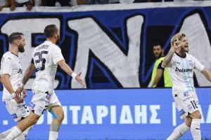 Απόλλων - Οθέλλος: "Στραβή" πρεμιέρα, κόλλησαν... οι "γαλάζιοι", άντεξαν οι Αθηαινίτες! (φώτος)
