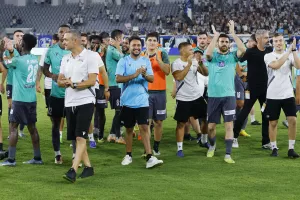 "Πάρτι" Οθέλλου, στο επίκεντρο ο πιστός οπαδός του, Νικόλας! (φώτος)