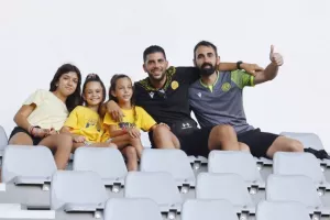 ΑΕΛ - ΑΕΖ: Απίθανο ματς με 7 γκολ, ανατροπές, αποβολές και Παπαφώτη... λυτρωτή! (Φώτος)