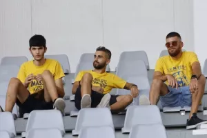 ΑΕΛ - ΑΕΖ: Απίθανο ματς με 7 γκολ, ανατροπές, αποβολές και Παπαφώτη... λυτρωτή! (Φώτος)