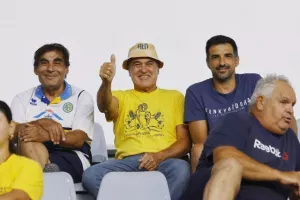 ΑΕΛ - ΑΕΖ: Απίθανο ματς με 7 γκολ, ανατροπές, αποβολές και Παπαφώτη... λυτρωτή! (Φώτος)