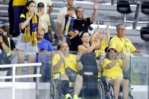 ΑΕΛ - ΑΕΖ: Απίθανο ματς με 7 γκολ, ανατροπές, αποβολές και Παπαφώτη... λυτρωτή! (Φώτος)