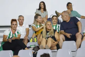 Ο κόσμος στη Λεμεσό (φώτος)