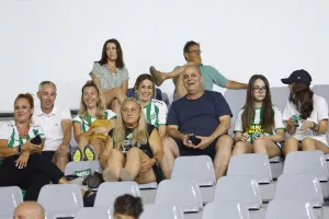 Ο κόσμος στη Λεμεσό (φώτος)