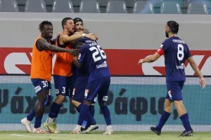Άρης - Δόξα: Πολύ δύσκολη νίκη από την άσπρη βούλα... (φώτος)