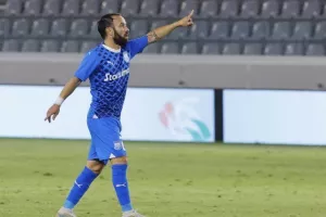 Απόλλων - Πάφος FC: Φιλική νίκη με Ντόνιο και γκολάρα... Κβίντα (φώτος)