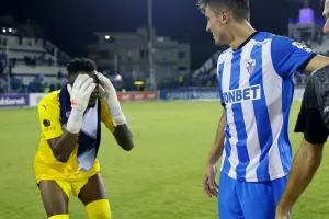 Οι κίπερ της Ανόρθωσης "υποκλίθηκαν" στον Καστέλ! (φώτος)