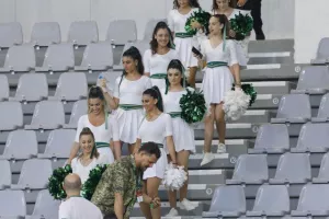 Άρης - ΑΕΚ: Οι... πρωταθλητές ξεκίνησαν με τρίποντο! (φώτος)