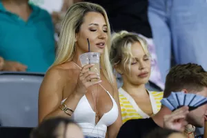 Ζέστη στο... Κολόσσι!