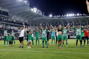 Σε ένα... μέτριο βράδυ!