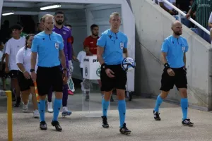 Ομόνοια - Καμπάλα: Πρόκριση με "καρέ", Μπεζούς και... γεμάτη εμφάνιση! (Φώτος)