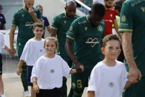 Ομόνοια - Καμπάλα: Πρόκριση με "καρέ", Μπεζούς και... γεμάτη εμφάνιση! (Φώτος)