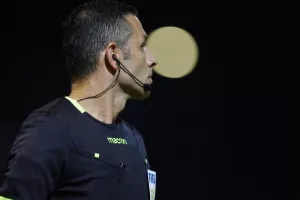 Νέα Σαλαμίνα - Απόλλων: Το "μοίρασαν" και έμειναν... χωρίς νίκη (φώτος)