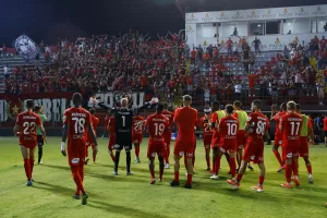 (ΒΙΝΤΕΟ Kerkida) Η... αντίδραση έφερε χειροκρότημα 
