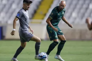 Ομόνοια - Μίντιλαντ: Στοχεύει και στους Δανούς πλέον ο Μπεζούς! (φώτος)