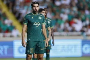 Ομόνοια - Μίντιλαντ: Στοχεύει και στους Δανούς πλέον ο Μπεζούς! (φώτος)