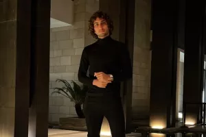 Σκηνικό... πλάκας με Ουάρντα!
