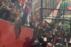 Νιούελς Ολντ Μπόις: Από θαύμα αποφεύχθηκε τραγωδία μετά το ματς με την Κορίνθιανς