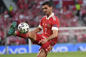 Σε αναμονή εξελίξεων στον ΠΑΟΚ για Οζντόεφ