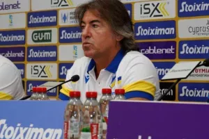 Σα Πίντο - "Πάμε για να κερδίσουμε/Οι παίκτες είναι πεινασμένοι"