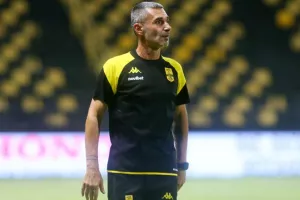 Με Μοντόγια στην ενδεκάδα κόντρα στην Ντιναμό Κιέβου ο Άρης
