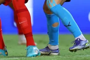 Στο Σαλαμίνα-Απόλλων...
