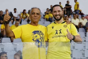 (Φωτορεπορτάζ) Ο κόσμος της ΑΕΛ