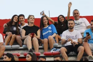 (Φωτορεπορτάζ) Ο κόσμος στο "Αμμόχωστος"